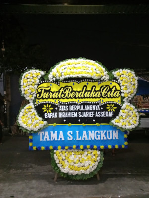 Papan Bunga Duka di Hubikiak